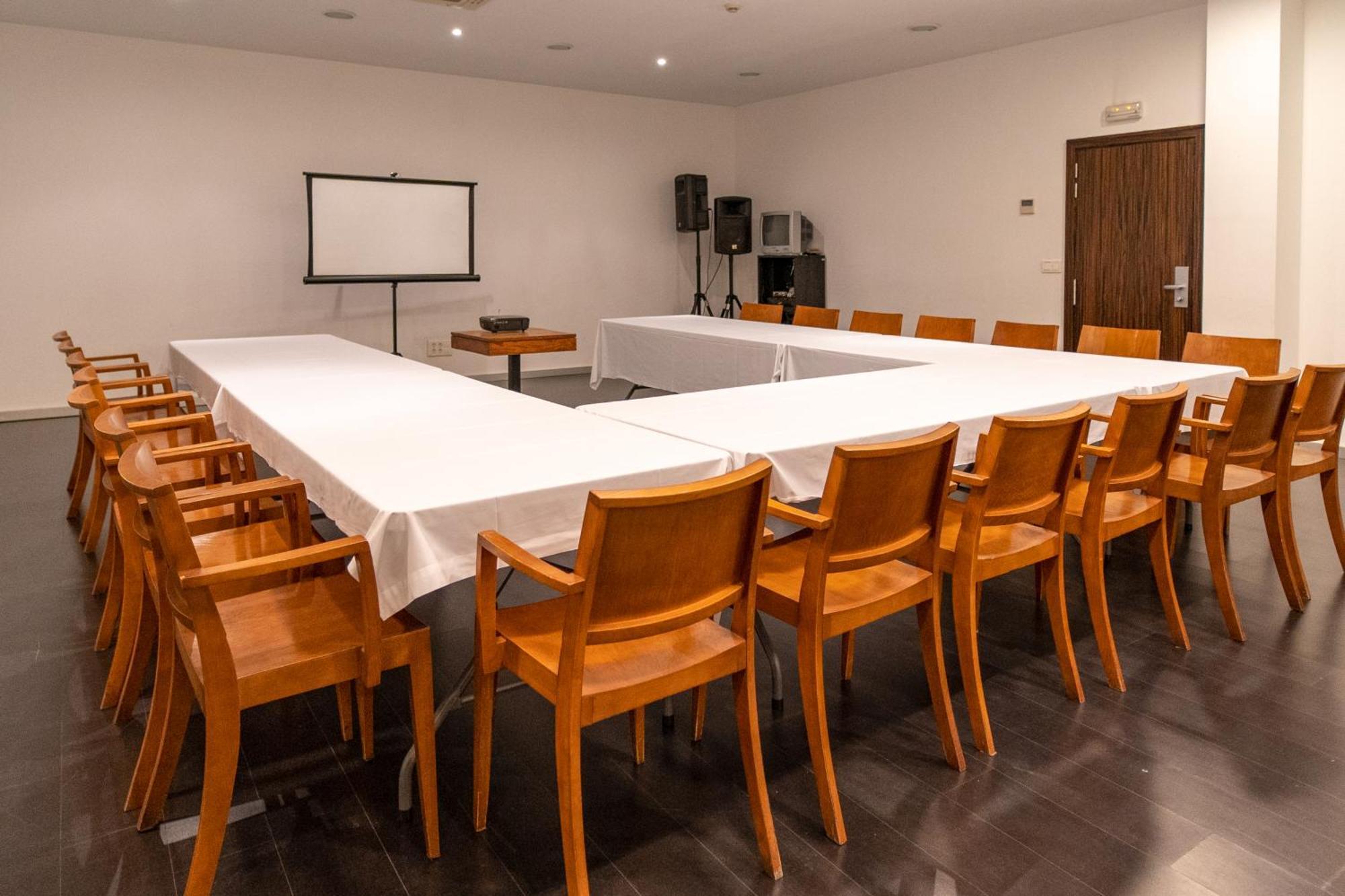 Eth Rioja Hotel 3*
